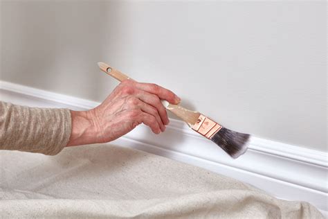 How Much to Paint Baseboards: A Detailed Insight on Cost and Preparation